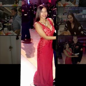 JOVANI gown - deep red - Size 4 ♥️🥰